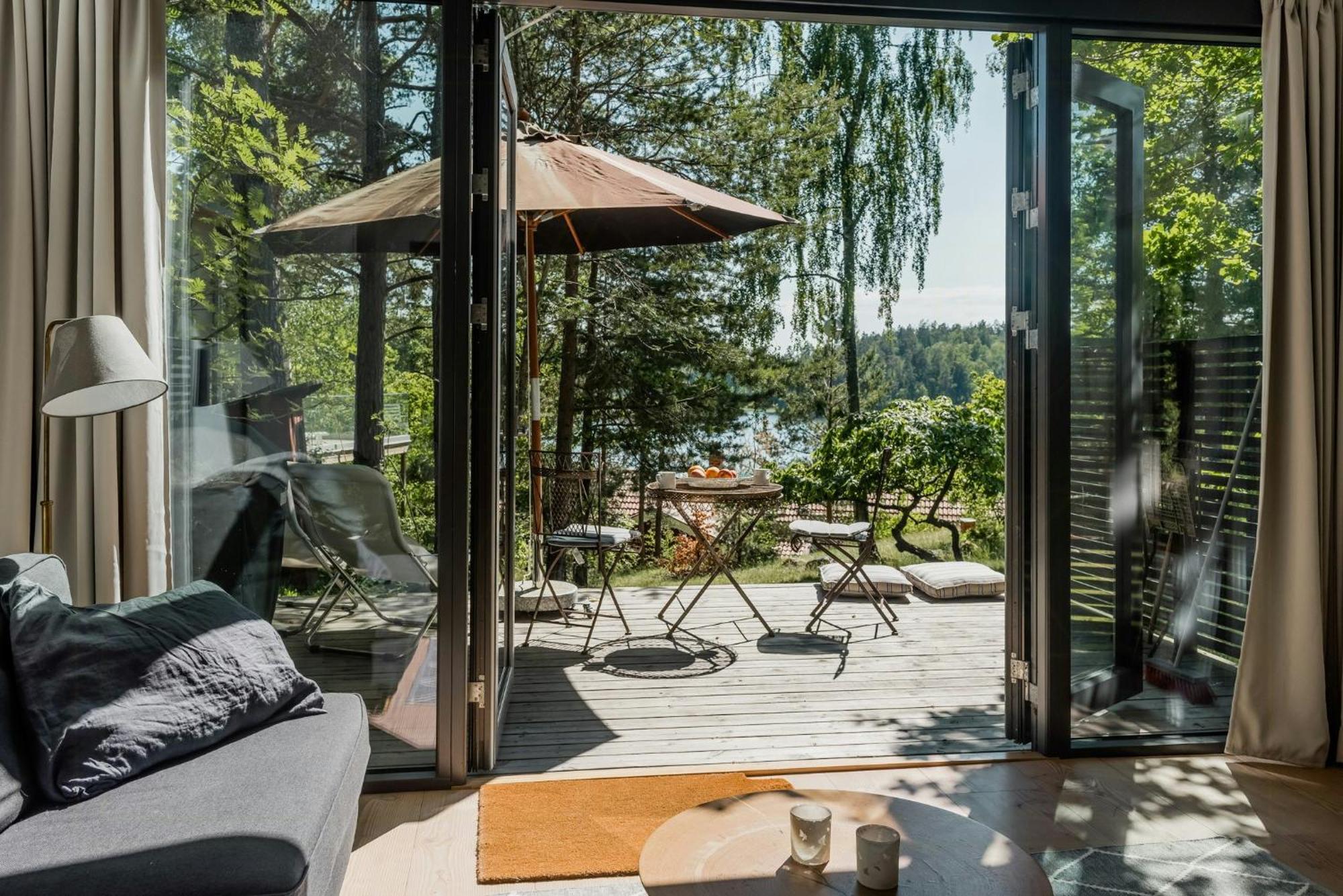 Charmerende Feriehus Med Havudsigt Naer Stockholm Värmdö Exteriér fotografie